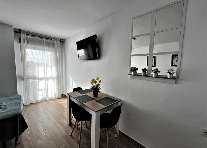 Ver7 - Estudio, Wifi, Fire Stick Amazon, Terraza, Vistas Al Mar, Piscina *