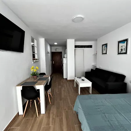 Apartment Ver7 - Estudio, Wifi, Fire Stick Amazon, Terraza, Vistas Al Mar, Piscina *